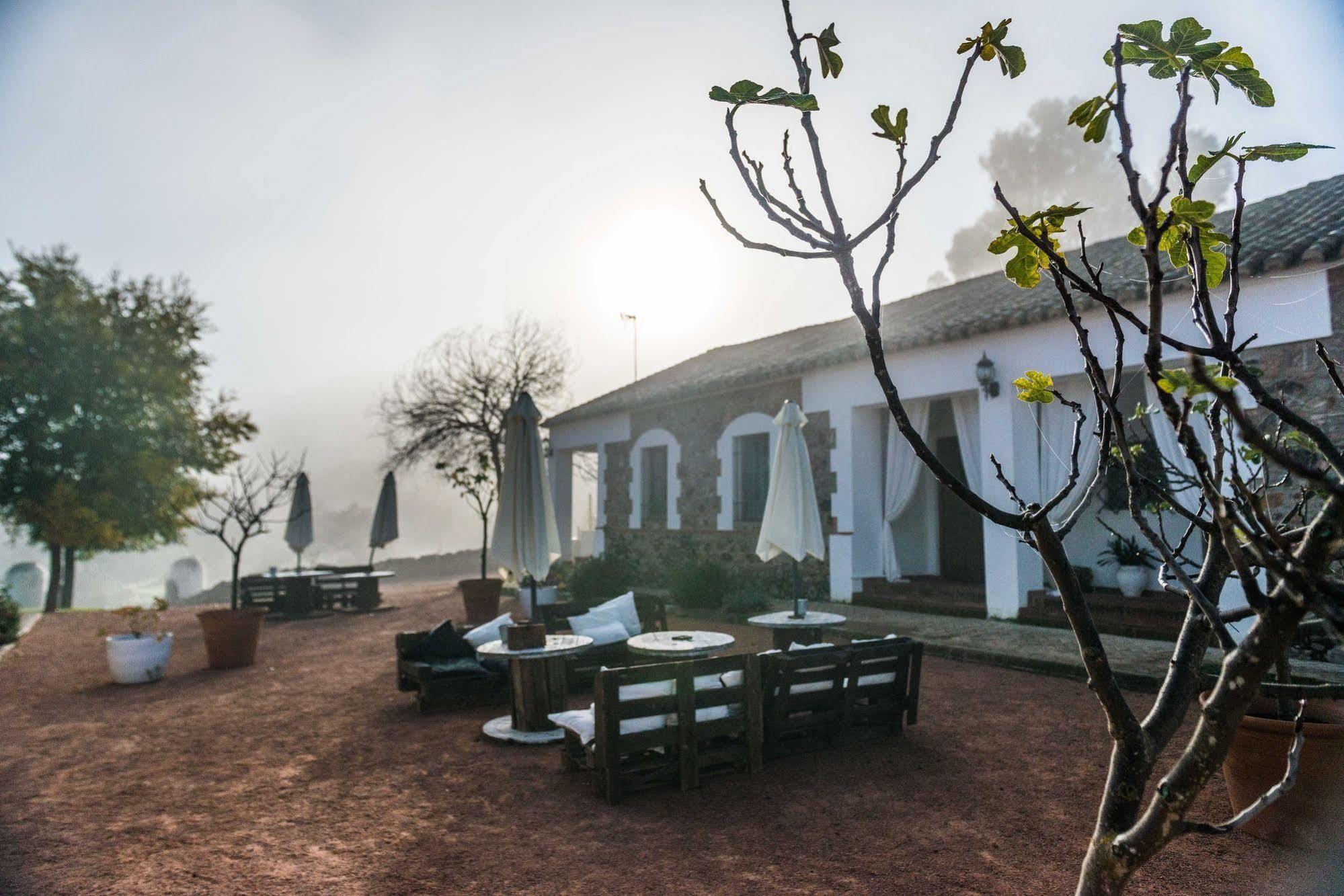 Balneario Aguas Villaharta Buitenkant foto