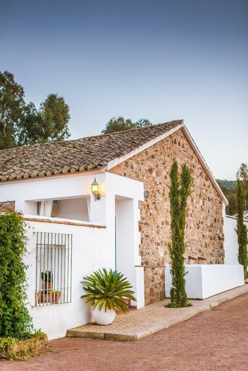 Balneario Aguas Villaharta Buitenkant foto